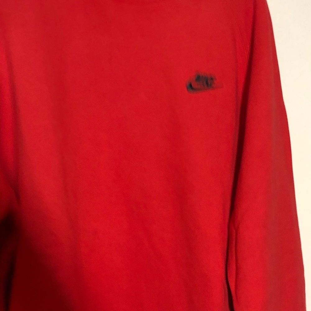 Nike sweater - Picture 2 of 3